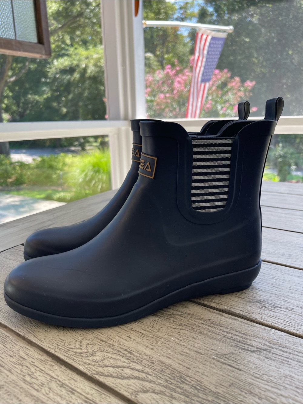 HISEA Women Navy Waterproof Chelsea Rain Boots Size 9